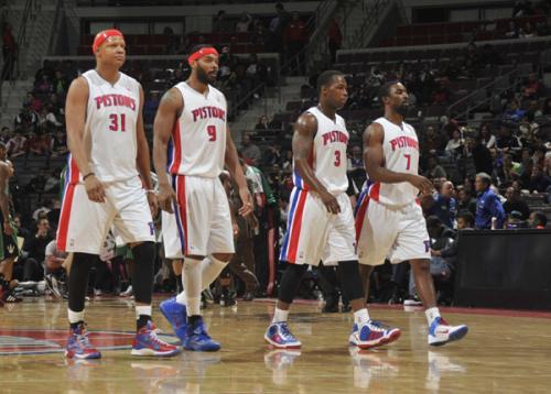 中超联赛总结：积分榜前三分析,（中超赛季盘点：积分榜前三队解析）