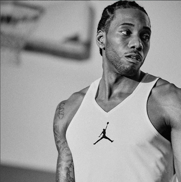 状态火热！布伦森半场13中8得到23分2篮板5助攻（火力全开！布伦森半场13投8中轰下23分2板5助）