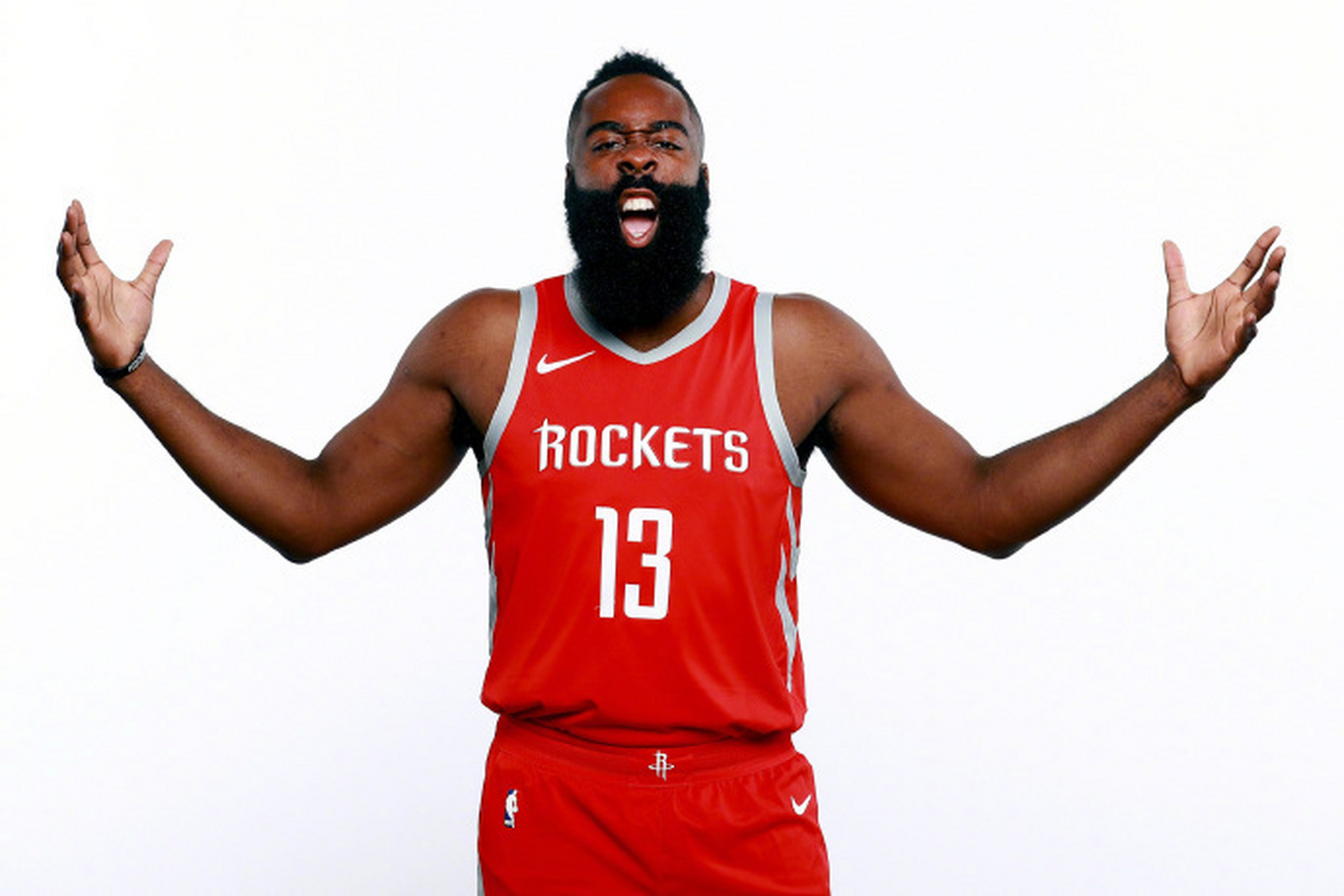 泰森单节8中7轰16分，带领骑士单节轰44-19（泰森单节8投7中砍16分，骑士一节打出44-19攻势）