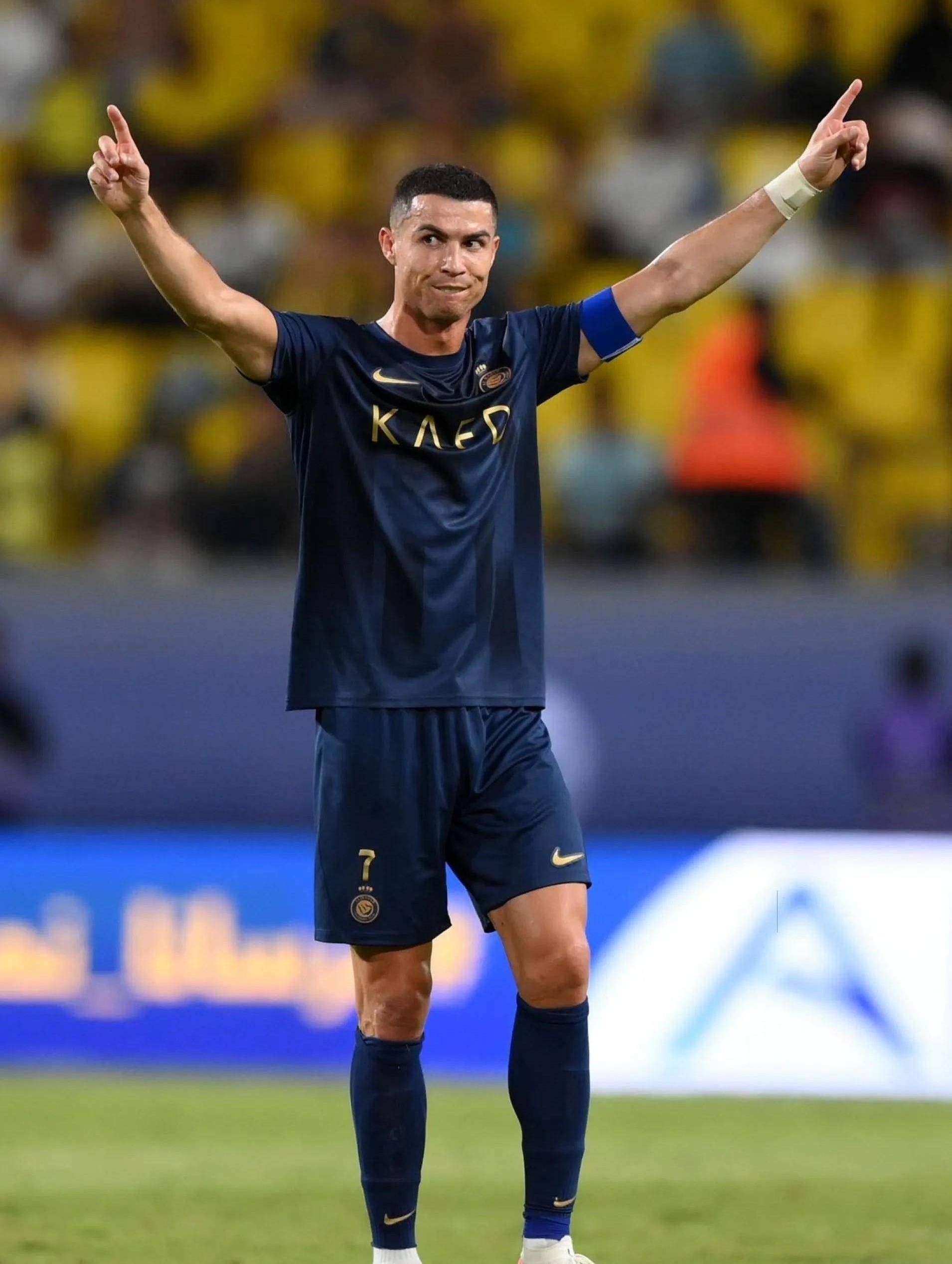 吴启鹏：希望25岁之前入选国家队，最想要去德国留洋（吴启鹏：目标25岁前入选国足，留洋首选德国）