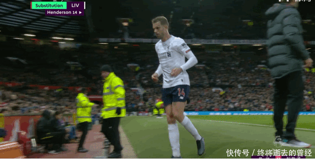 精准制导！法耶拼下篮板 随后长传横跨全场助攻诺威尔篮下打中（法耶抢下篮板后一记全场长传，精准助攻诺威尔篮下得分）