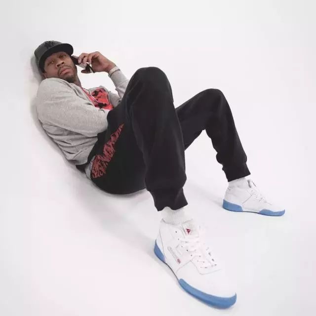 西甲-进球大战！安东尼闪击费兰半场戴帽 巴萨5-3贝蒂斯（西甲联赛：巴萨5-3力克贝蒂斯 安东尼闪电破门 费兰半场上演帽子戏法）