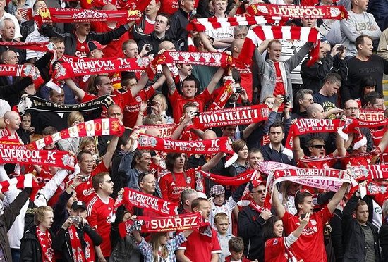 欧联杯历史射手榜：奥巴梅扬34球第一，法尔考31场30球效率恐怖（欧联杯历史射手榜：奥巴梅扬34球领跑，法尔考31战30球效率惊人）