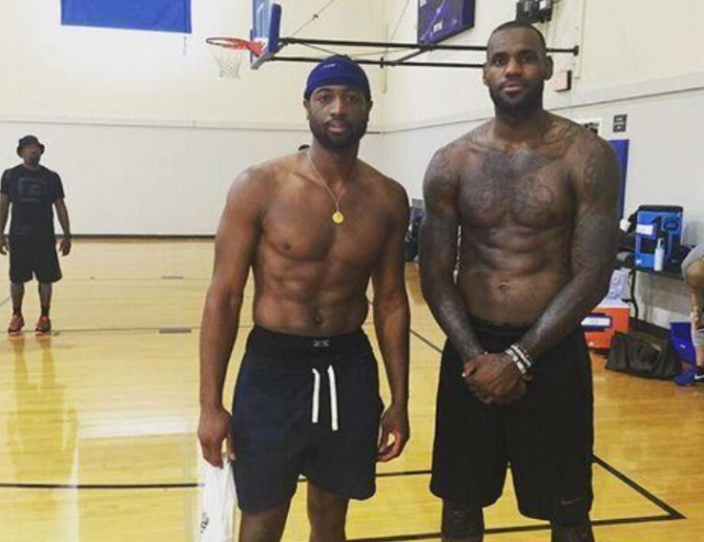 米体：米兰德比的门票收入预计超800万欧，创下新纪录（米体：米兰德比门票收入预计突破800万欧元，刷新历史纪录）