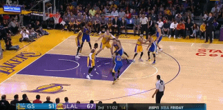 中超赛季刚落幕，武汉三镇却遭遇重磅打击，明年保级形势堪忧（中超谢幕之时，武汉三镇遭重创，来季保级前景不容乐观）