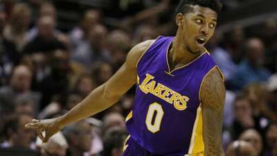 韩媒：韩足协要求蔚山HD对申台龙涉嫌殴打球员一事展开调查（韩媒：韩足协促蔚山HD就申台龙涉嫌殴打球员一事启动调查）