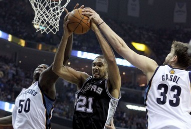 差出来不少分！半场罚球对比：浙江23中19 新疆则是9中7（半场罚球对比显差距：浙江23罚19中，新疆仅9罚7中）