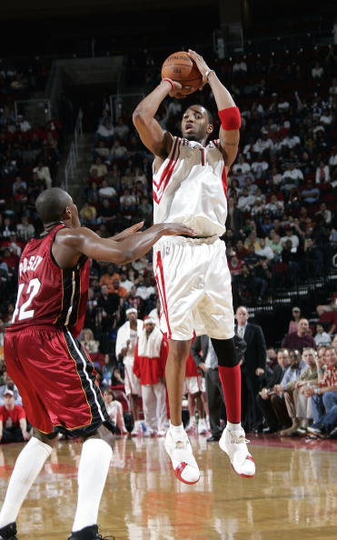 科曼：感谢拜仁邀请我回来，很荣幸与大家分享那些美好时光（科曼：感激拜仁邀请我回归，能与大家共同回忆那段美好时光倍感荣幸）