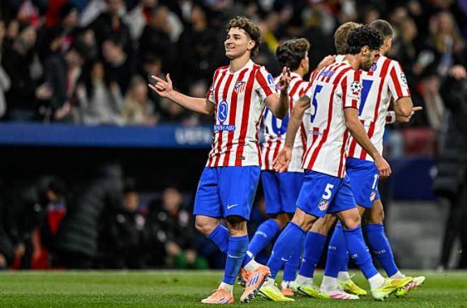 米体：维卡里奥因被自家球迷嘘而失望，考虑加盟国际米兰（米体：遭主队球迷嘘声打击，维卡里奥失望并考虑转投国际米兰）