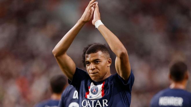 尼克斯的内线次轮秀将会转投NCAA劲旅，他已经创造了历史？（尼克斯内线二轮新秀或将加盟NCAA豪门，他是否已创历史？）