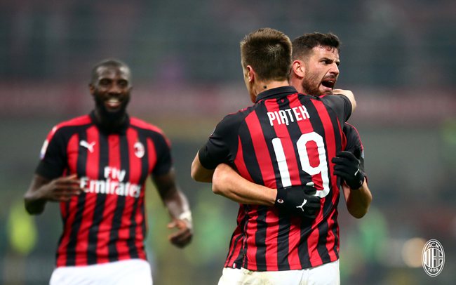 杰伦·布朗：利用防守牵制力，为队友创造进攻机会（杰伦·布朗：以防守吸引力为队友撬开进攻空间）