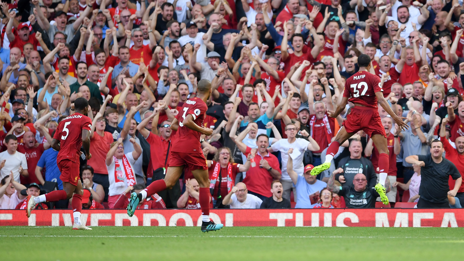 体坛记忆｜约书亚不会输给保罗，奥运冠军加职业三冠王，实力不容小觑（体坛回眸：奥运冠军兼职业三冠王加持的约书亚，对阵保罗难言败绩，实力毋庸置疑）