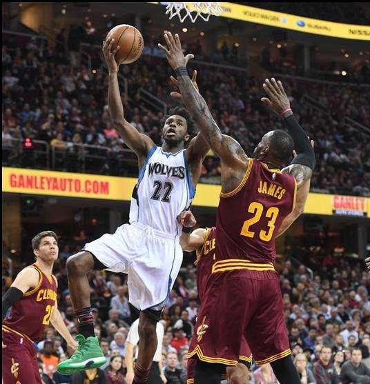 西媒：梅西下榻酒店距诺坎普仅1分钟车程（西媒称：梅西所住酒店距诺坎普开车仅需1分钟）