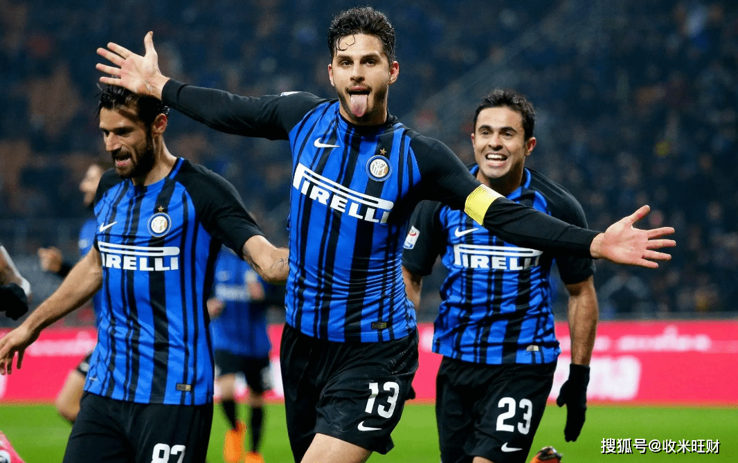 海纳：有一两家英超球队曾对孔帕尼有意，但我们是拜仁慕尼黑（海纳：一两家英超队曾追逐孔帕尼，但我们是拜仁慕尼黑）