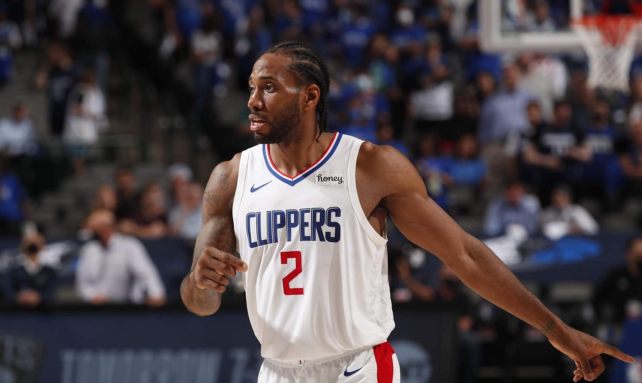 名记：若字母哥缺席四周，他将失去参与赛季末奖项评选的资格（名记：若字母哥伤停四周，将失去赛季末奖项参评资格）