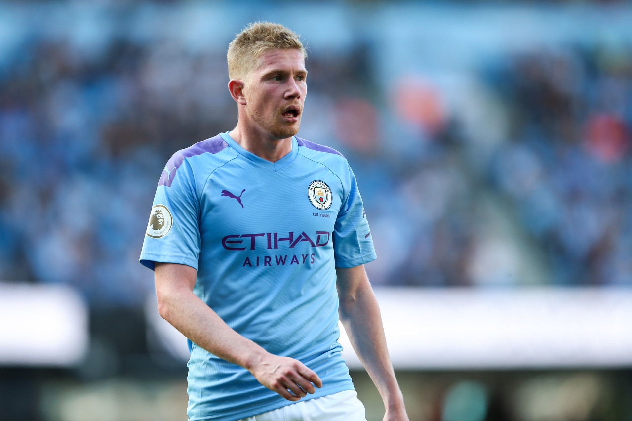 马卡：特尔施特根参加巴萨今日合练，有望复出入选欧冠大名单（马卡报：特尔施特根今日随巴萨合练，或复出进入欧冠名单）