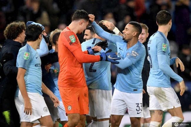 老鹰伤病报告：波尔津吉斯将缺席今天对阵奇才的比赛（老鹰伤情更新：波尔津吉斯因伤缺席今日对阵奇才之战）