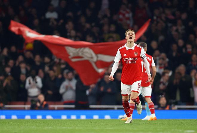 媒体人：玉昆接近签约前浙江队主帅乔迪，还相中一名巴西前腰（媒体人称玉昆接近签下前浙江主帅乔迪，并看上了一名巴西前腰）