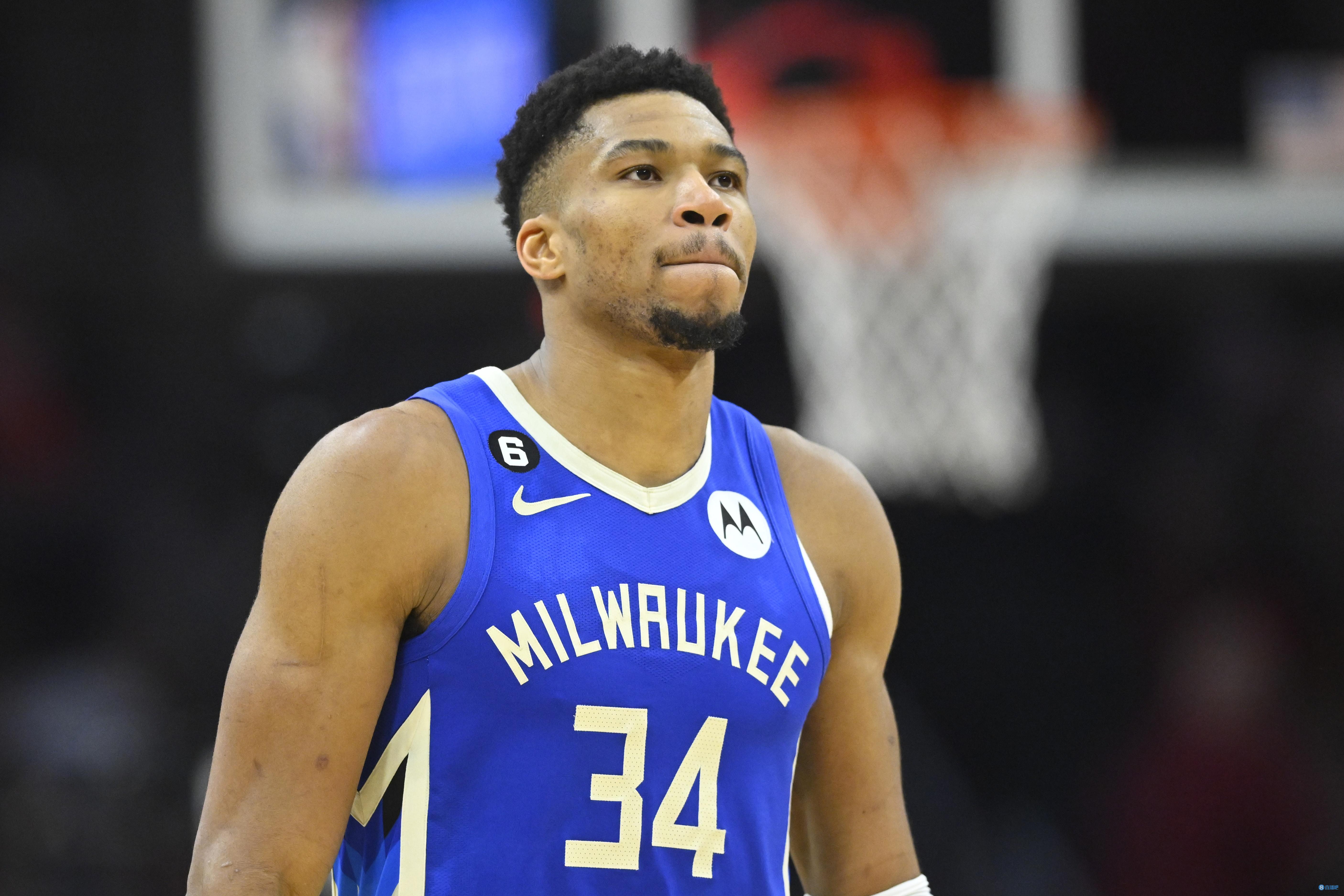 皇社教练：梅里诺像神一样；奥萨苏纳不降级可能没有如今的他（皇社主帅：梅里诺如神；若非奥萨苏纳当年降级，就没有现在的他）