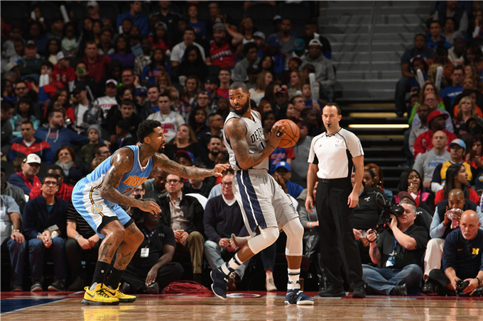 中超改跨年制，融入世界还是盲目跟风？（中超推跨年赛制，是接轨国际还是随波逐流？）