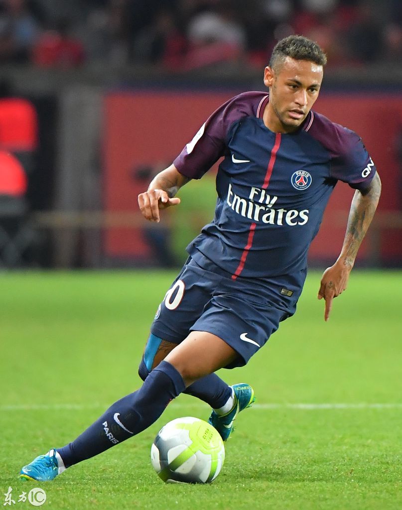 记者：赫伊森和姆巴佩、卡马文加一样，虽退出国家队但未受伤（记者：赫伊森与姆巴佩、卡马文加一样，退队非伤病原因）