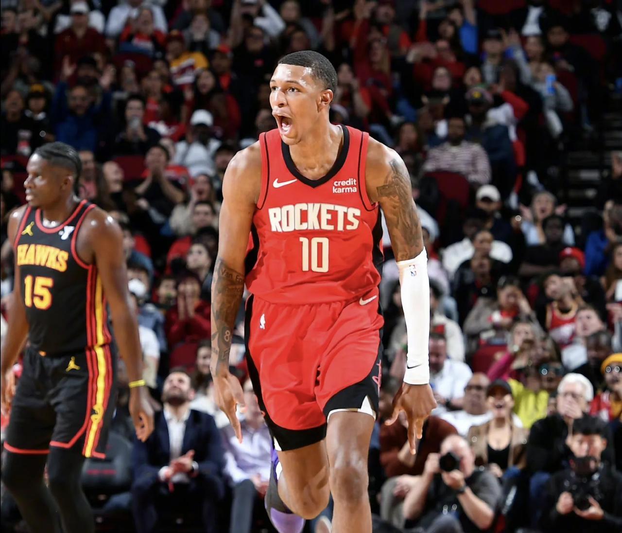 记者：利物浦仍在与科纳特谈续约，球员渴望留队（记者：利物浦仍在推进与科纳特的续约谈判，球员盼留队）