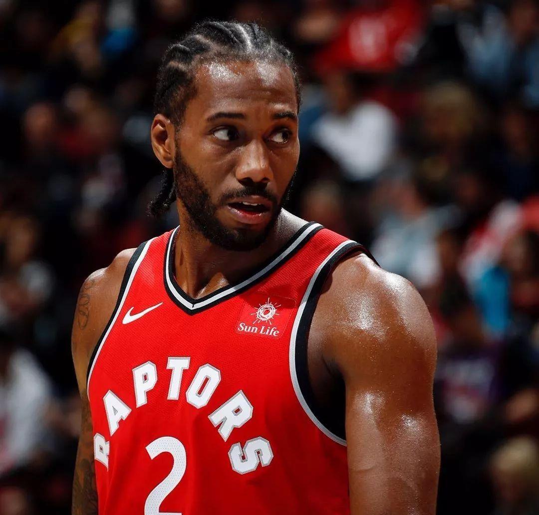 勇士赢球还存隐患，库里错误明显！状元创两纪录，一人没辜负科尔信任（勇士胜利背后仍有隐忧，库里失误明显；状元缔造两项纪录，一人不负科尔信任）