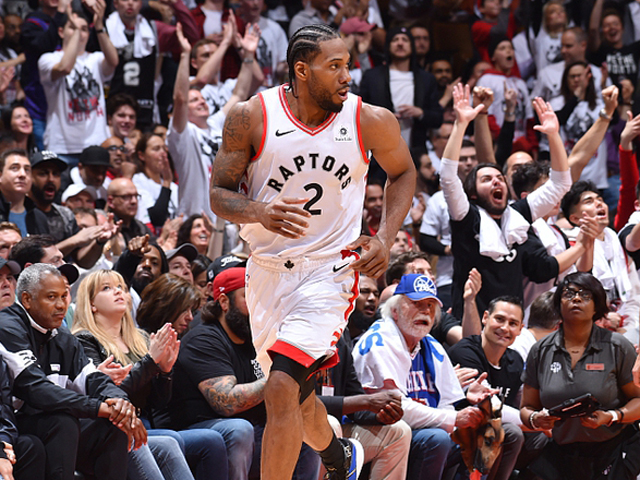 17岁273天联赛单场传射，拜仁小将卡尔超越同期姆巴佩和亚马尔（17岁273天完成联赛传射，拜仁新星卡尔压过同时期姆巴佩、亚马尔）